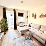 Cottbus-apartments - Grey I Privat I Wifi I Kueche *