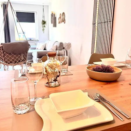 Cottbus-apartments - Grey I Privat I Wifi I Kueche *