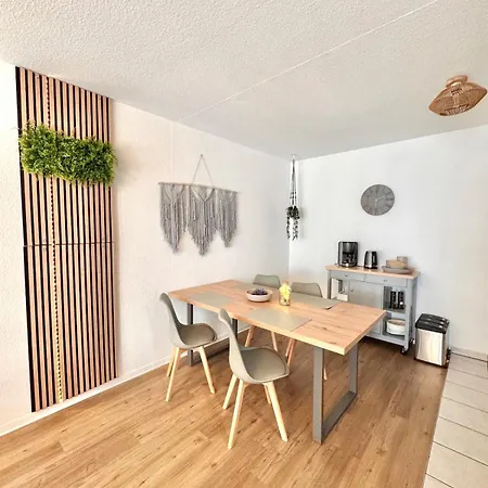 Cottbus-apartments - Grey I Privat I Wifi I Kueche Apartment *